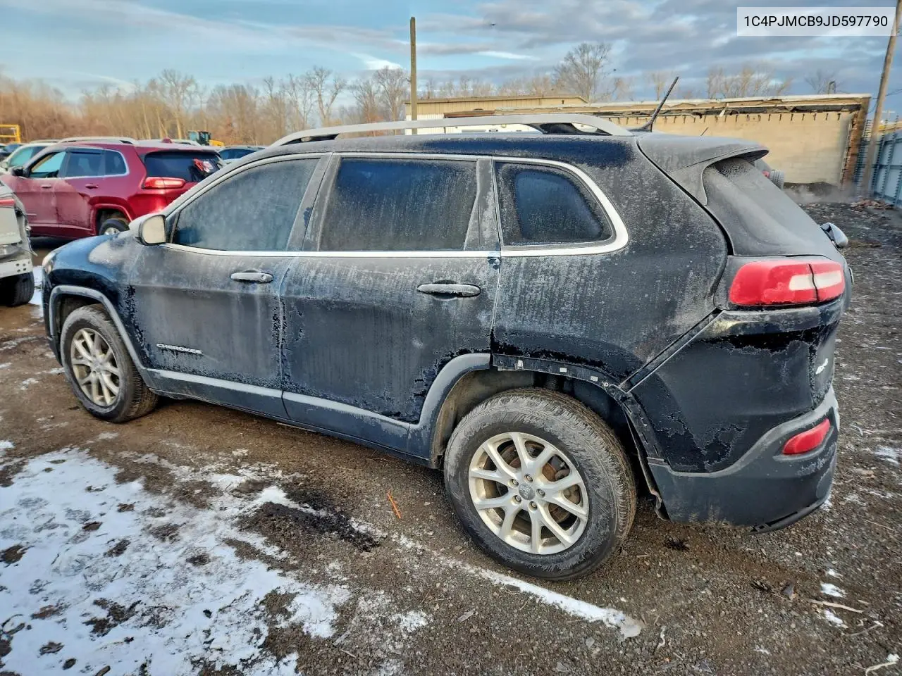 1C4PJMCB9JD597790 2018 Jeep Cherokee Latitude
