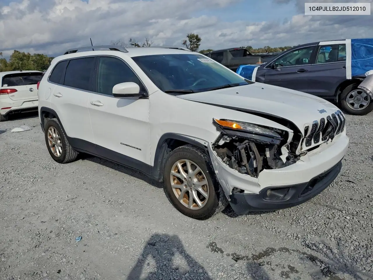 1C4PJLLB2JD512010 2018 Jeep Cherokee Latitude Plus