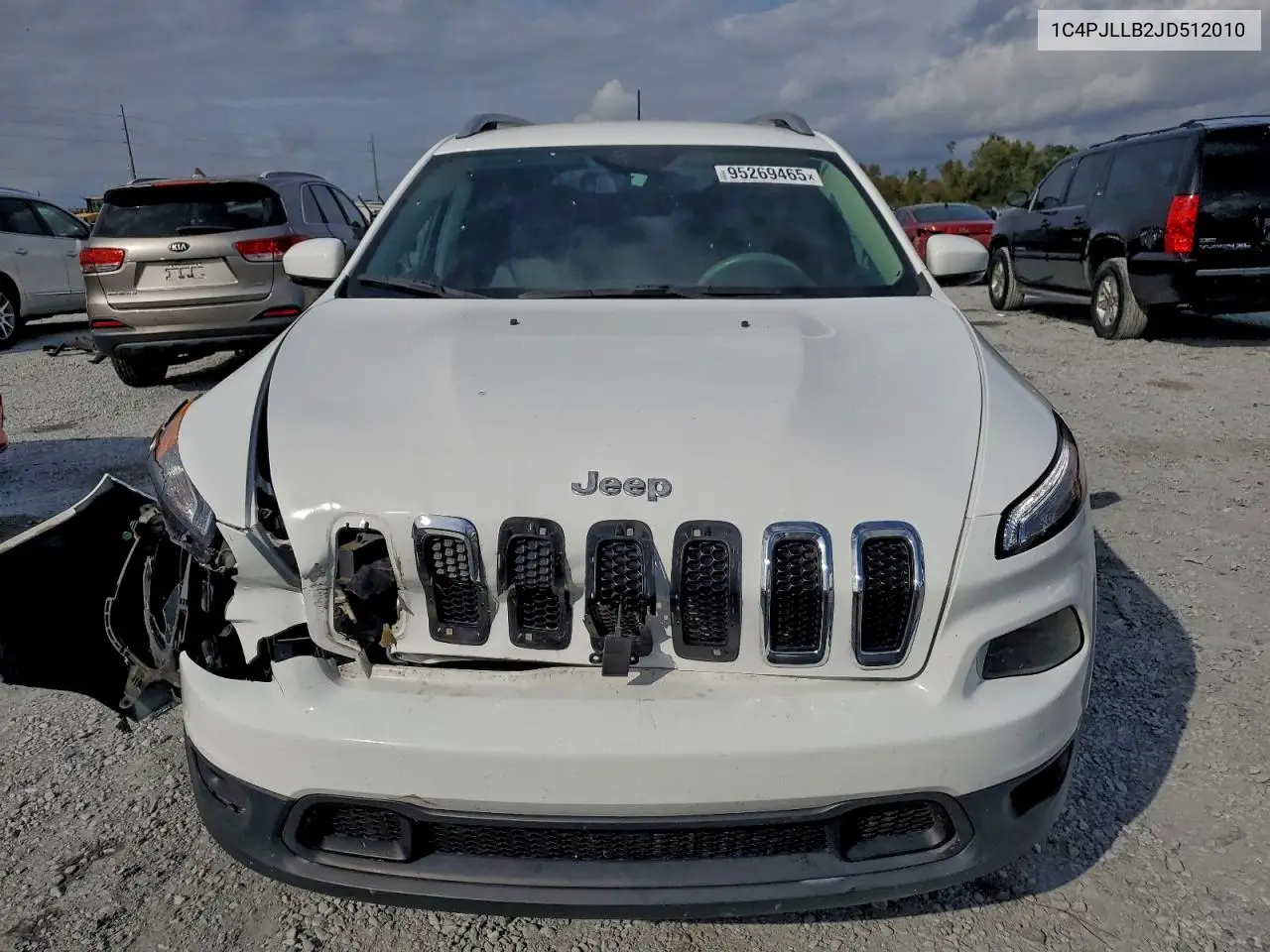 1C4PJLLB2JD512010 2018 Jeep Cherokee Latitude Plus