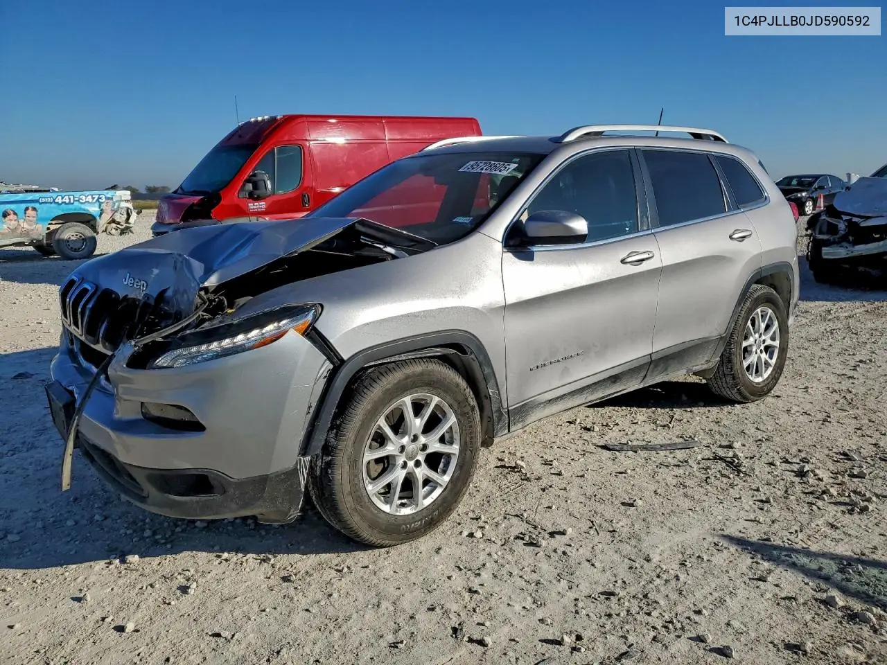 1C4PJLLB0JD590592 2018 Jeep Cherokee Latitude Plus