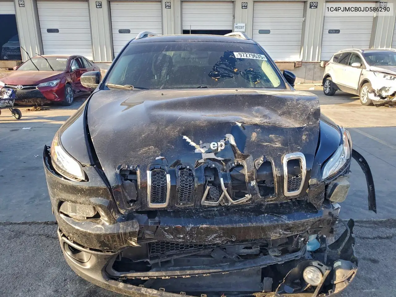 1C4PJMCB0JD586290 2018 Jeep Cherokee Latitude