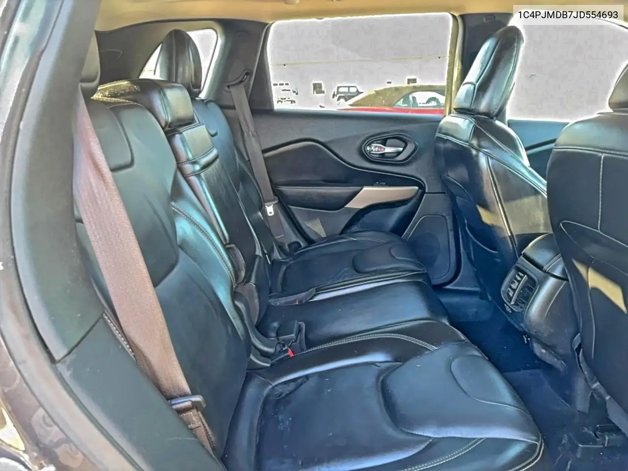 1C4PJMDB7JD554693 2018 Jeep Cherokee Limited