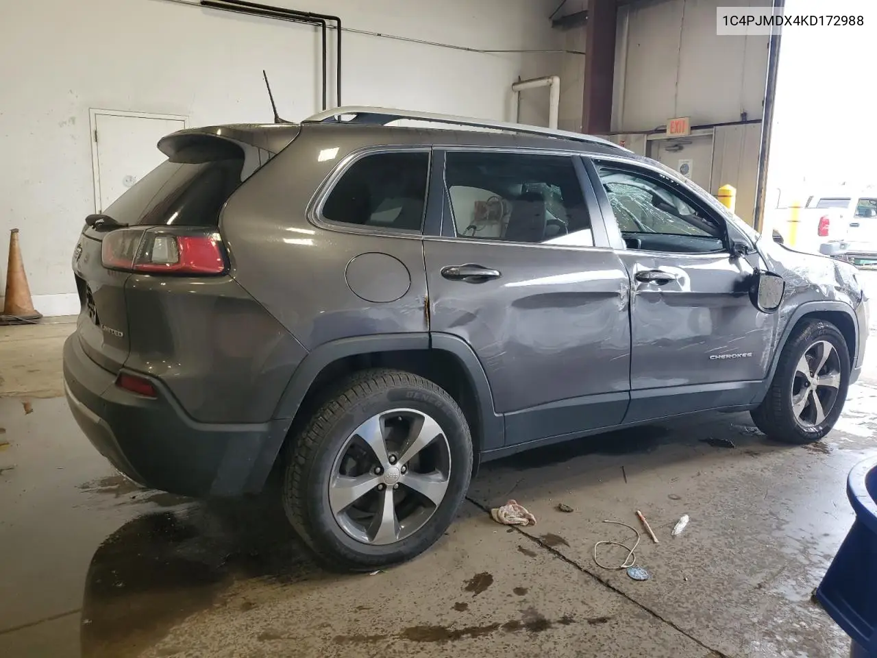 1C4PJMDX4KD172988 2019 Jeep Cherokee Limited