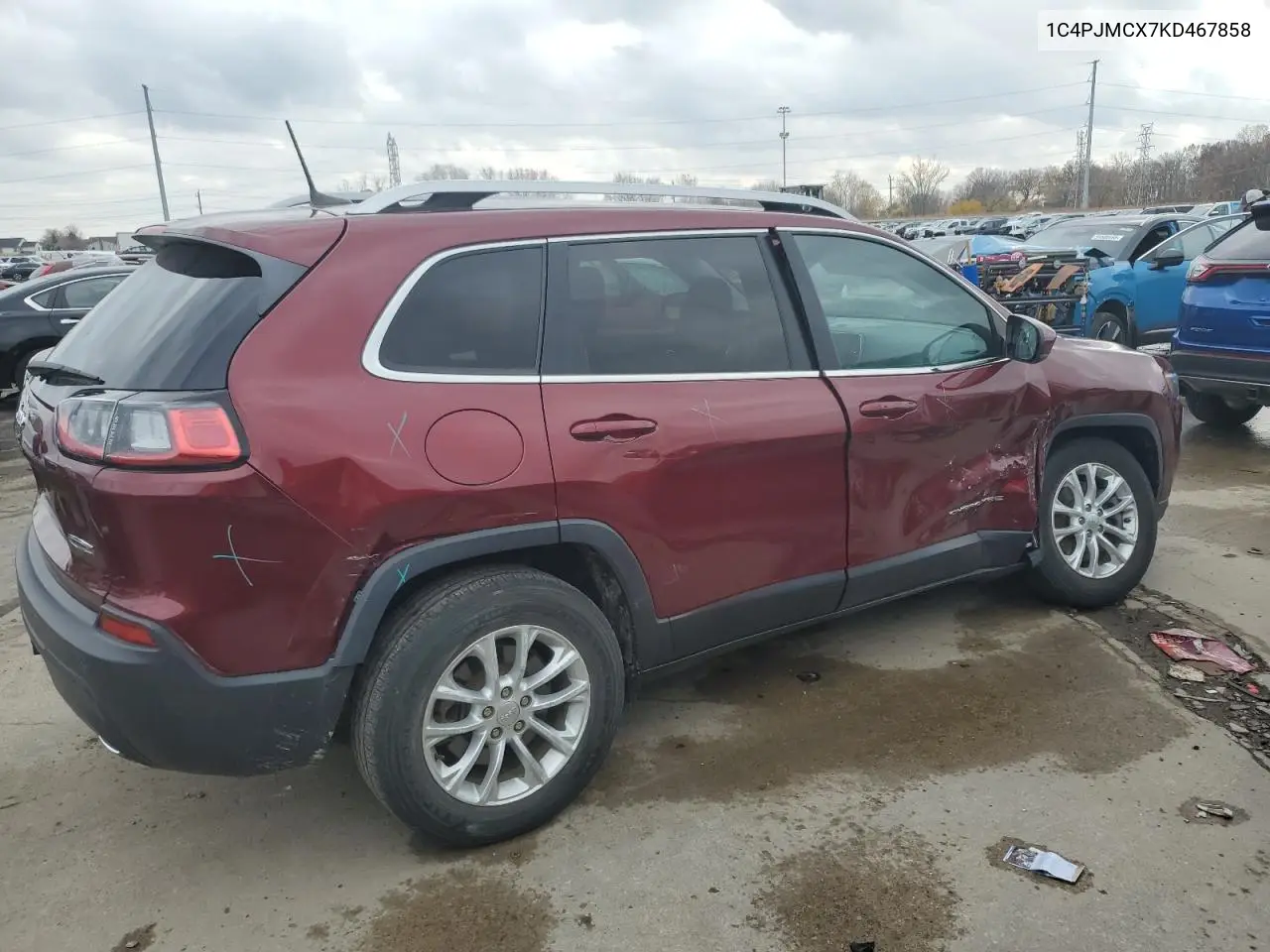 1C4PJMCX7KD467858 2019 Jeep Cherokee Latitude