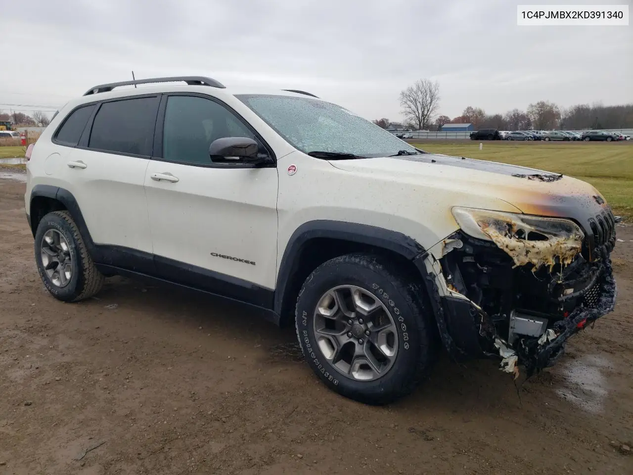 1C4PJMBX2KD391340 2019 Jeep Cherokee Trailhawk