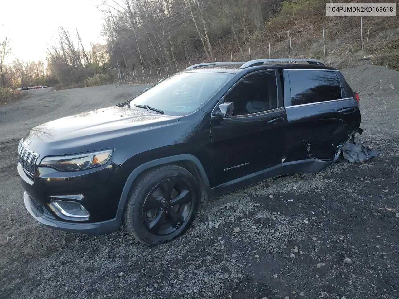 1C4PJMDN2KD169618 2019 Jeep Cherokee Limited