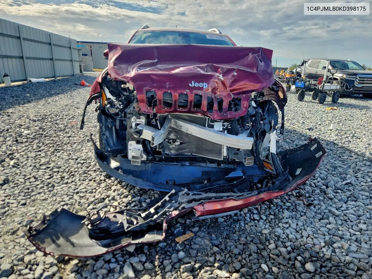 1C4PJMLB0KD398175 2019 Jeep Cherokee Latitude Plus