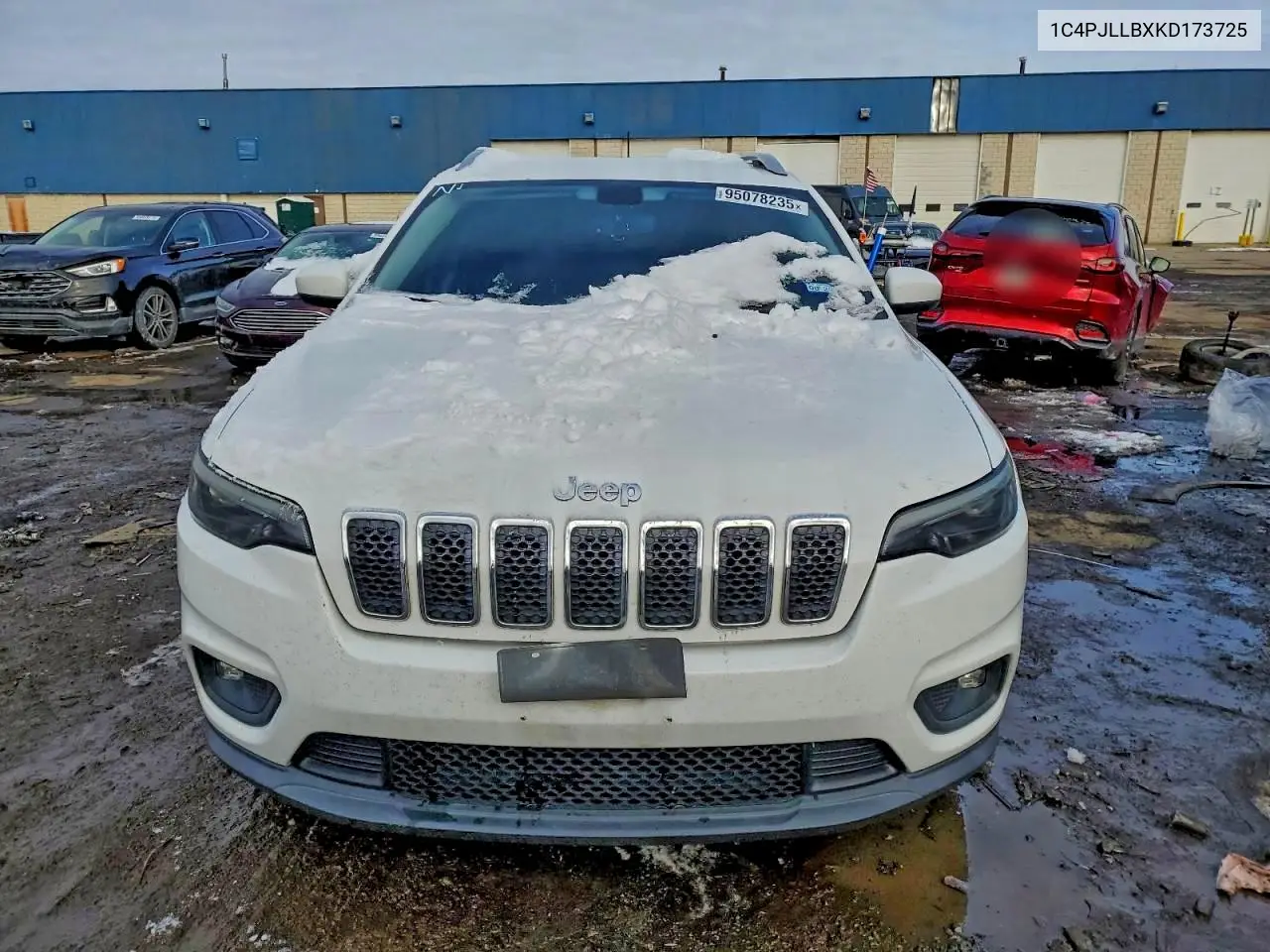 1C4PJLLBXKD173725 2019 Jeep Cherokee Latitude Plus