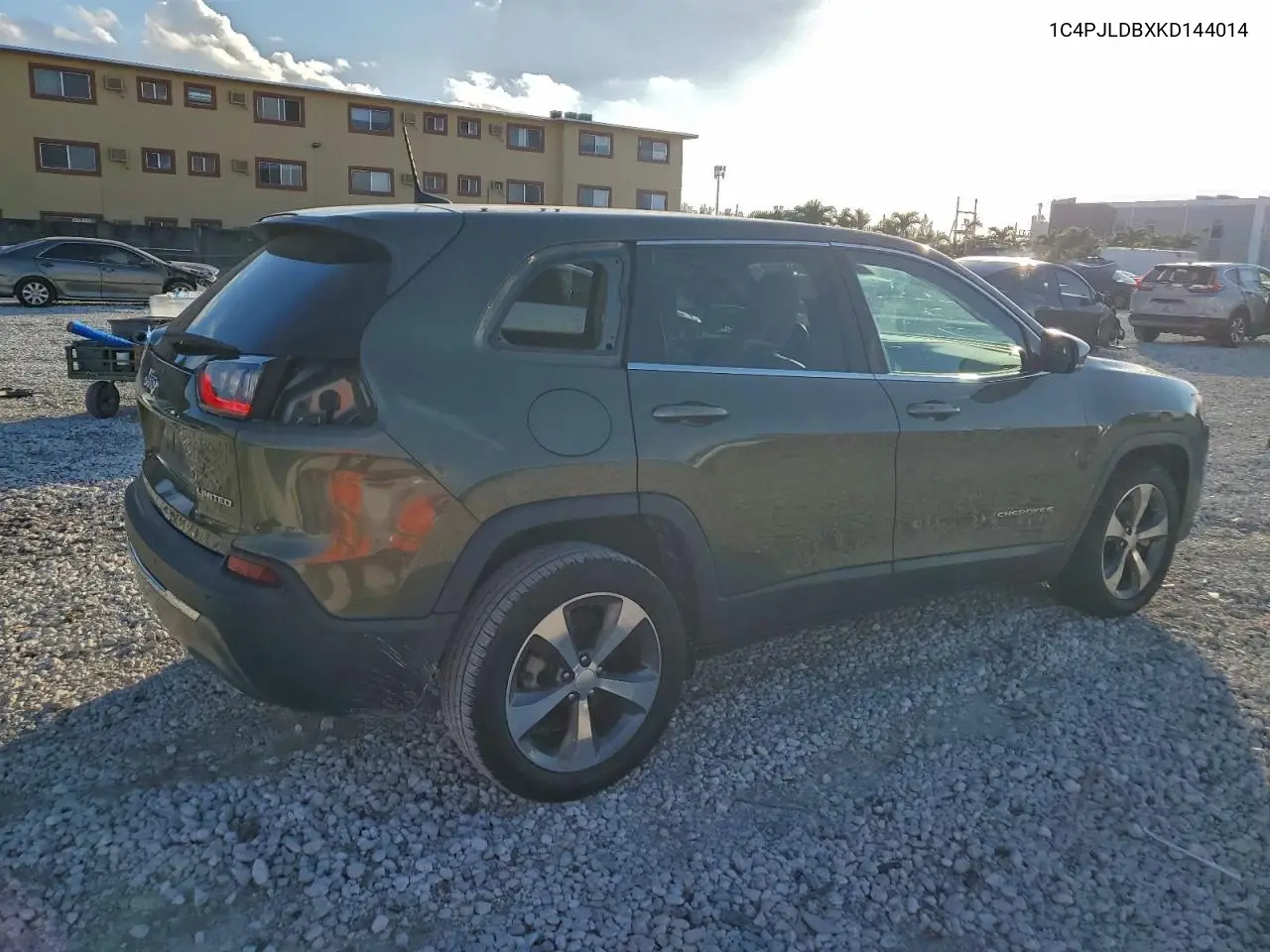 1C4PJLDBXKD144014 2019 Jeep Cherokee Limited