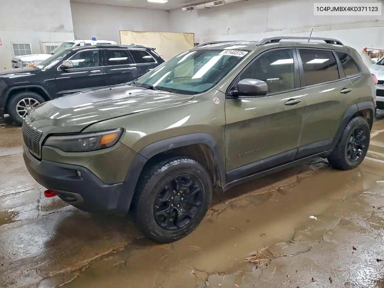 1C4PJMBX4KD371123 2019 Jeep Cherokee Trailhawk
