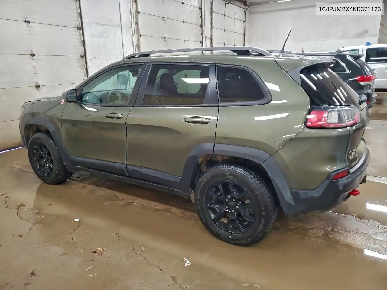 1C4PJMBX4KD371123 2019 Jeep Cherokee Trailhawk
