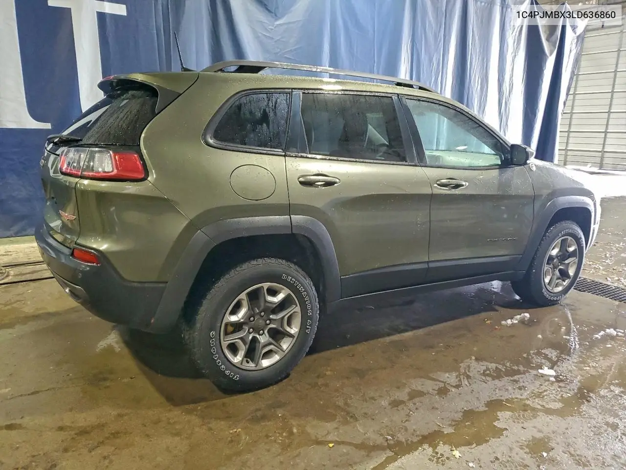 1C4PJMBX3LD636860 2020 Jeep Cherokee Trailhawk