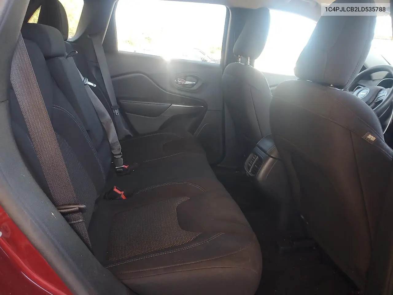 1C4PJLCB2LD535788 2020 Jeep Cherokee Latitude