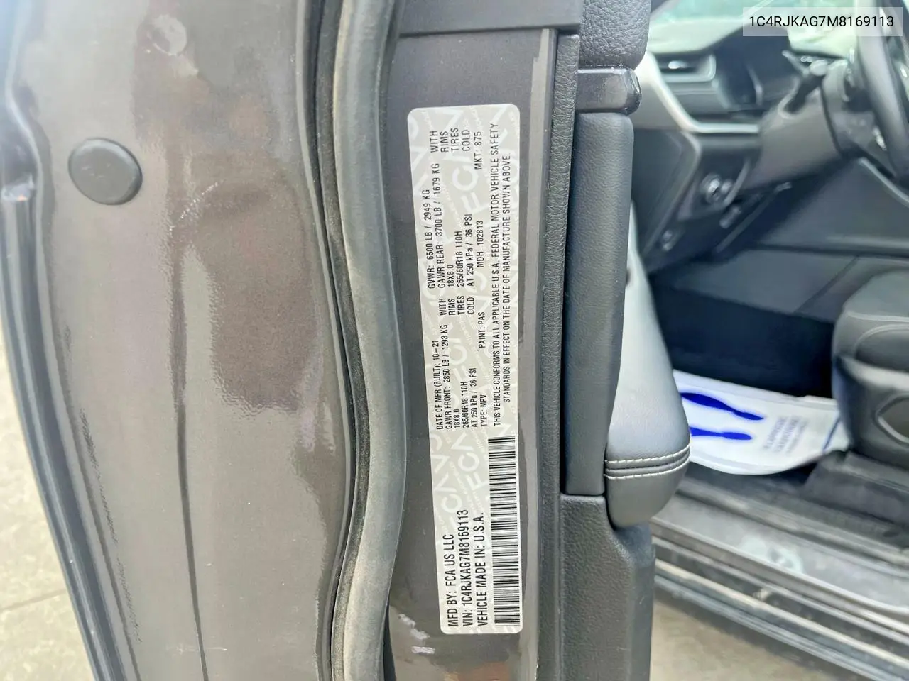 1C4RJKAG7M8169113 2021 Jeep Grand Cherokee L Laredo