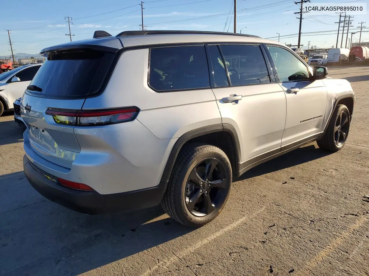 1C4RJKAG5P8895010 2023 Jeep Grand Cherokee L Laredo