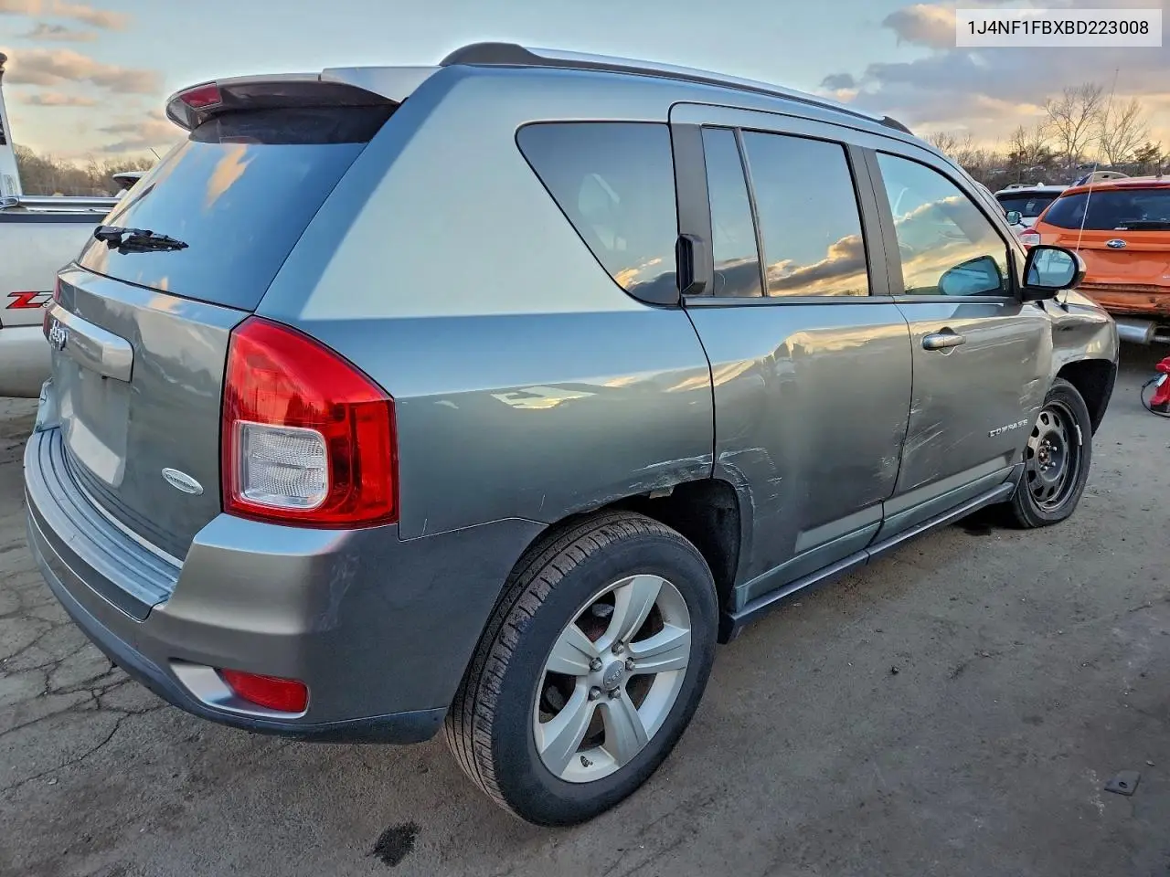 1J4NF1FBXBD223008 2011 Jeep Compass Sport