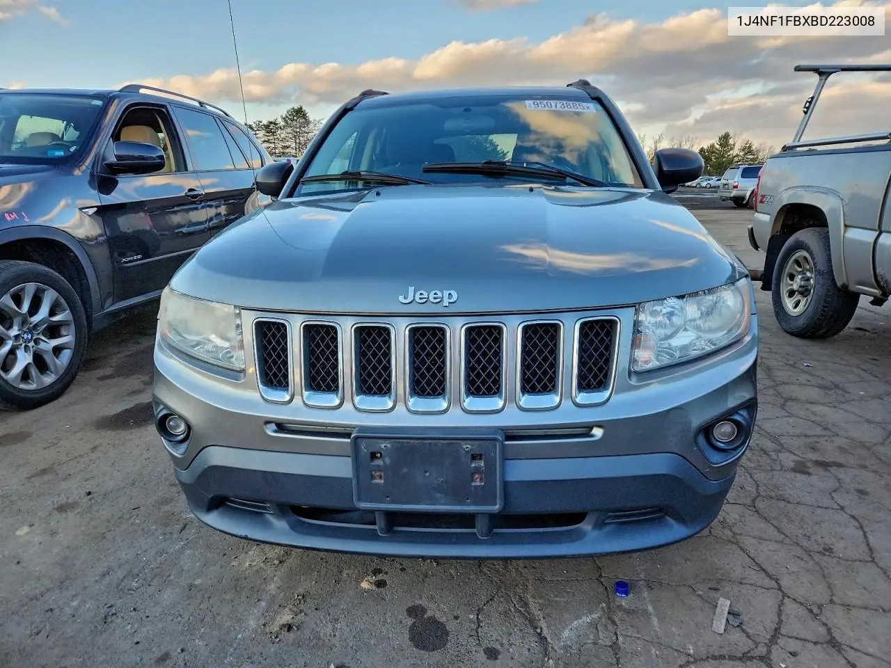 1J4NF1FBXBD223008 2011 Jeep Compass Sport