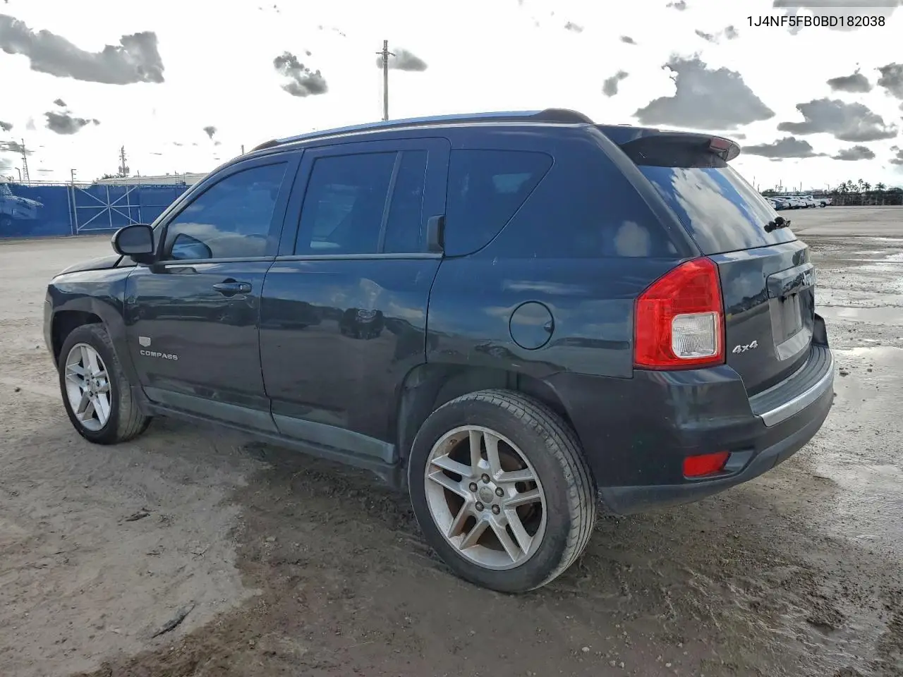 1J4NF5FB0BD182038 2011 Jeep Compass Limited