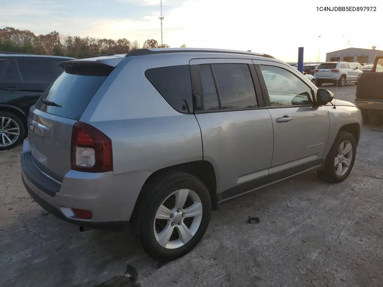 1C4NJDBB5ED897972 2014 Jeep Compass Sport