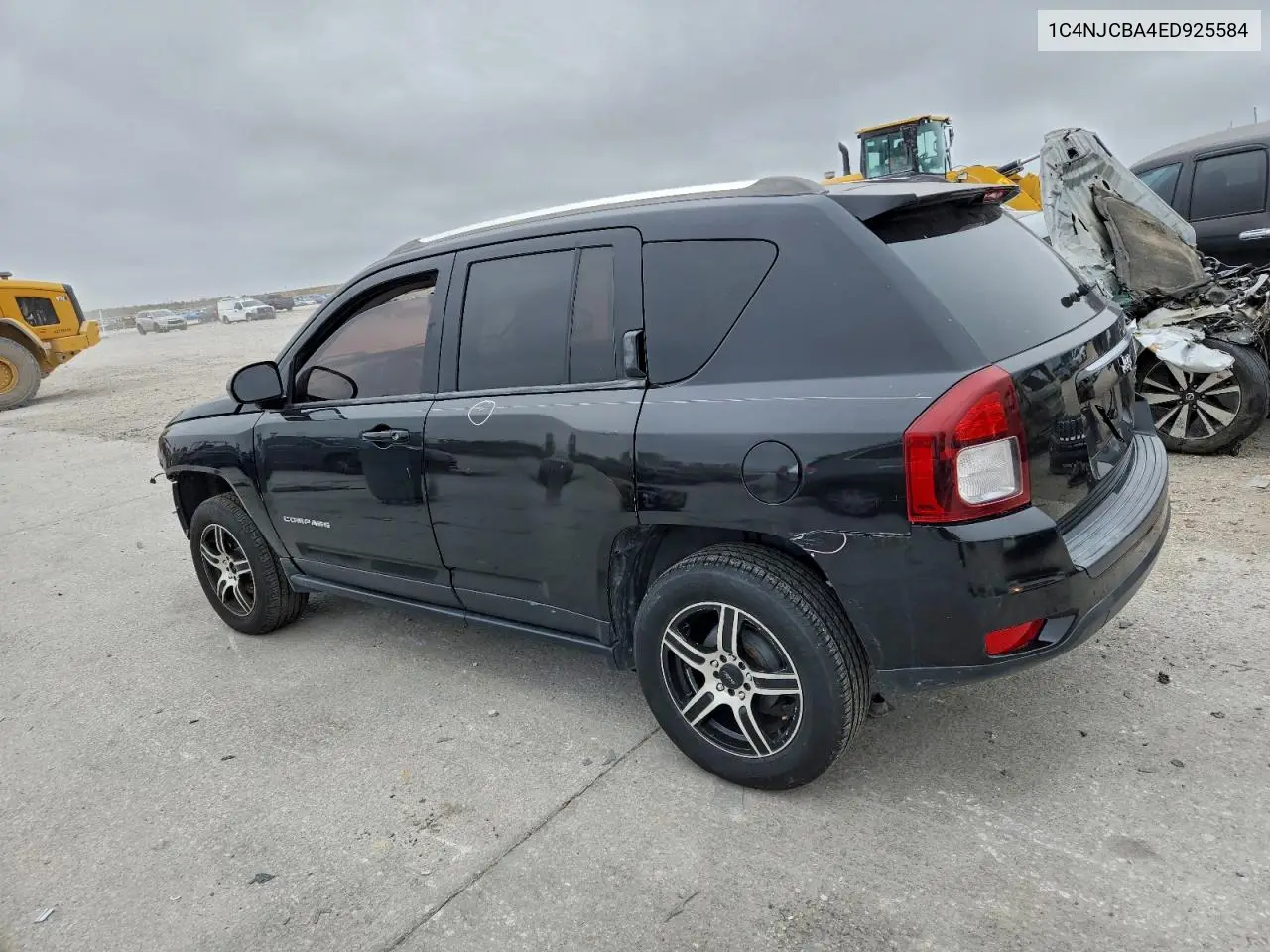 1C4NJCBA4ED925584 2014 Jeep Compass Sport