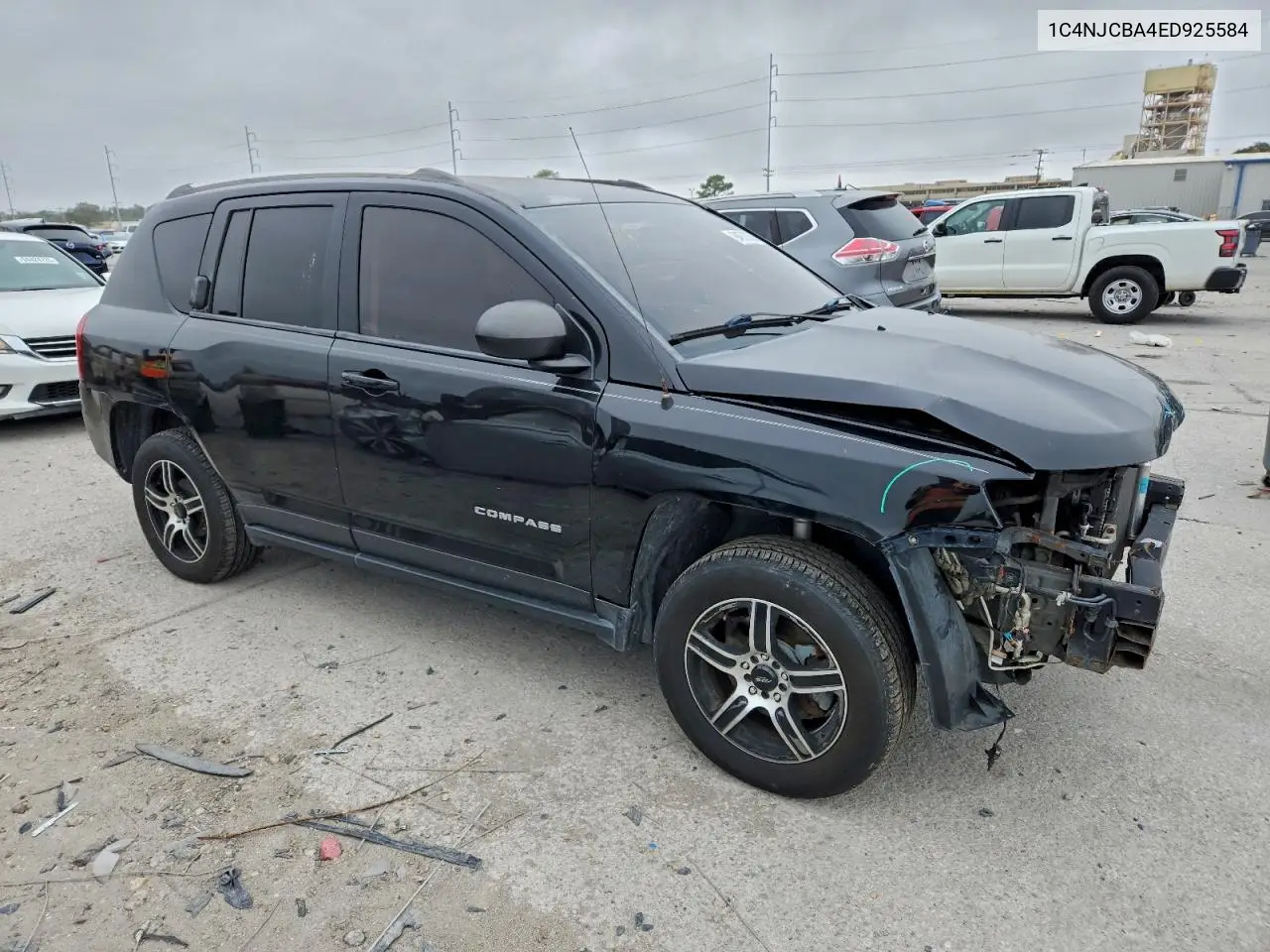 1C4NJCBA4ED925584 2014 Jeep Compass Sport