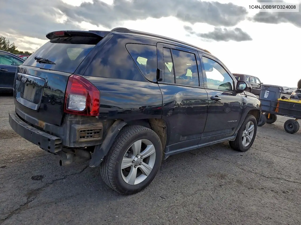 1C4NJDBB9FD324008 2015 Jeep Compass Sport
