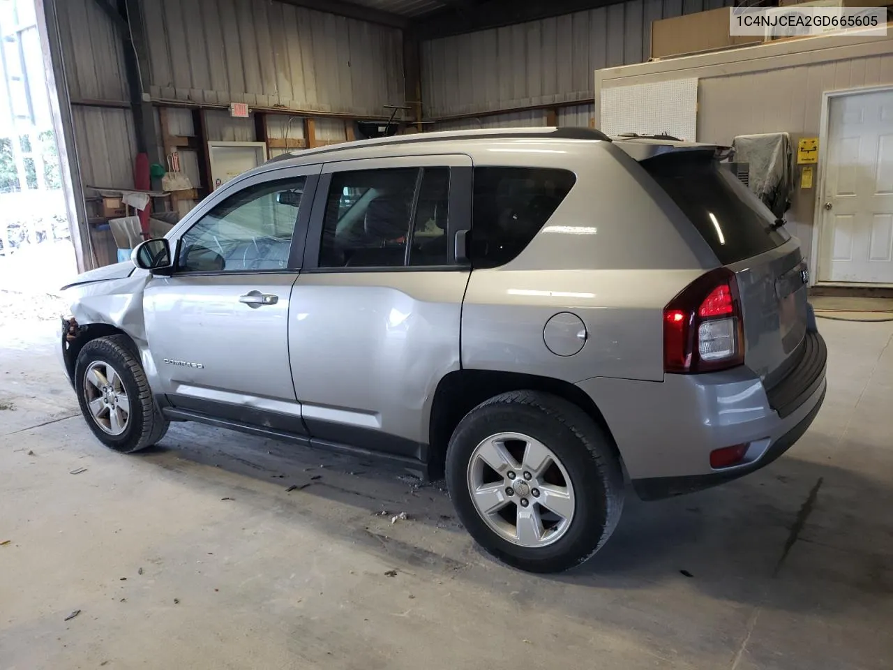 1C4NJCEA2GD665605 2016 Jeep Compass Latitude