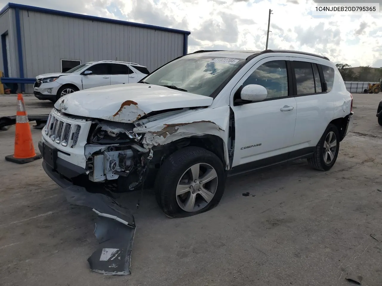 1C4NJDEB2GD795365 2016 Jeep Compass Latitude