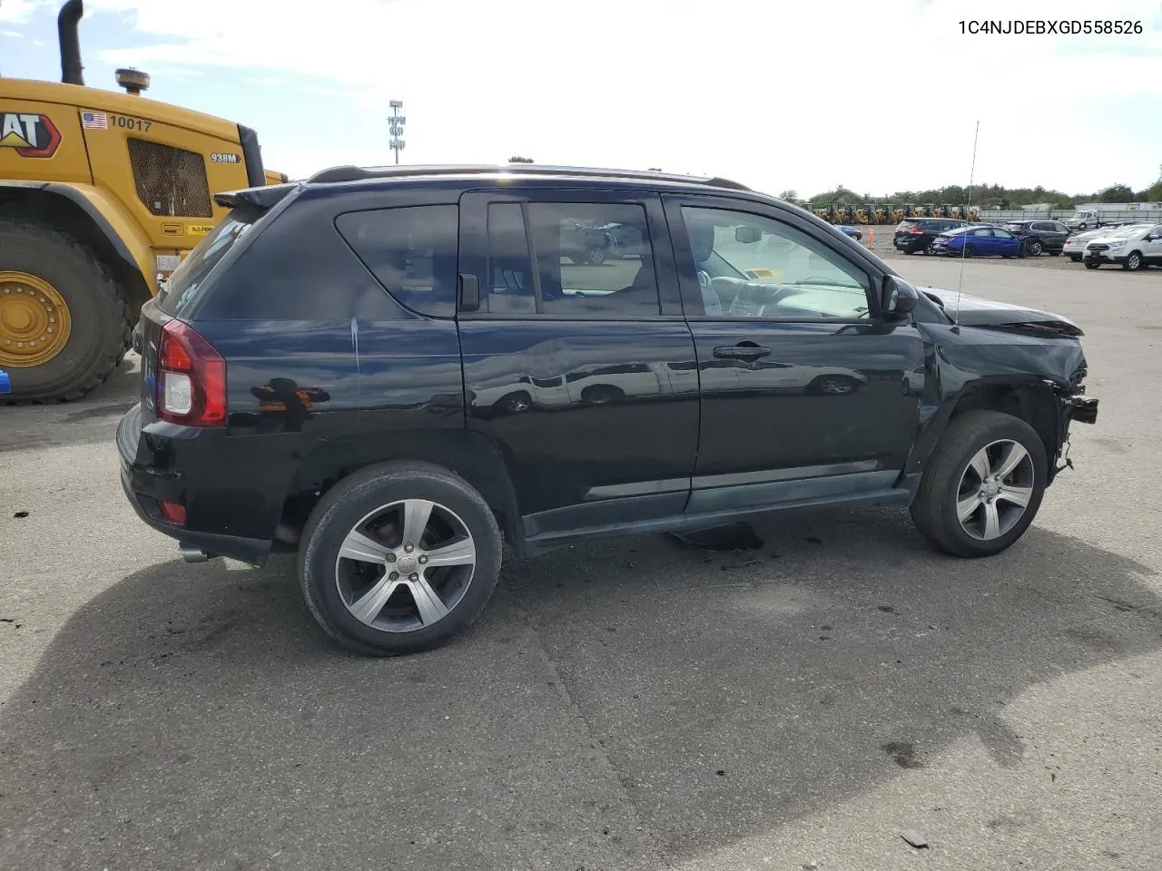 1C4NJDEBXGD558526 2016 Jeep Compass Latitude