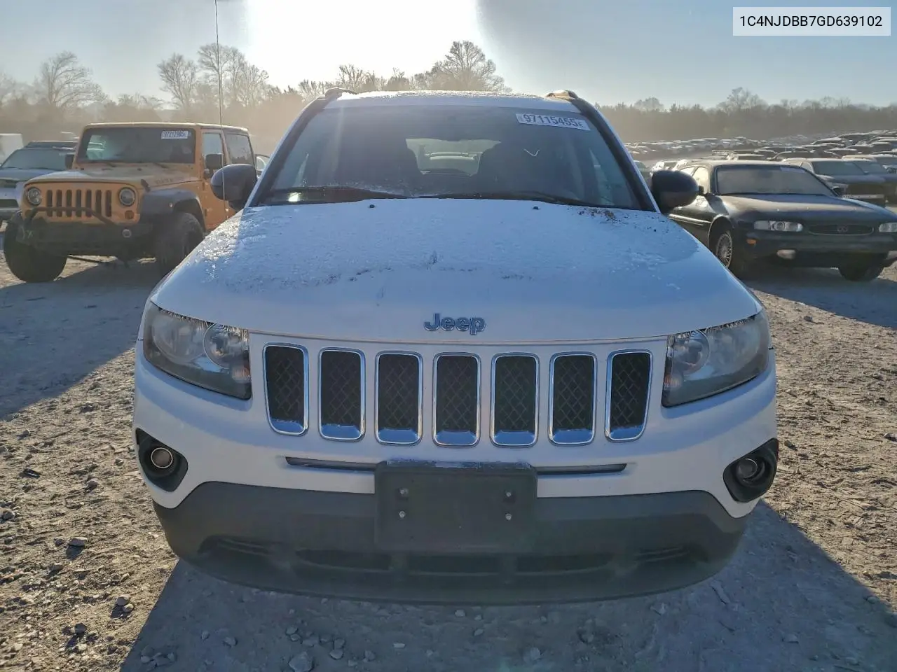 1C4NJDBB7GD639102 2016 Jeep Compass Sport
