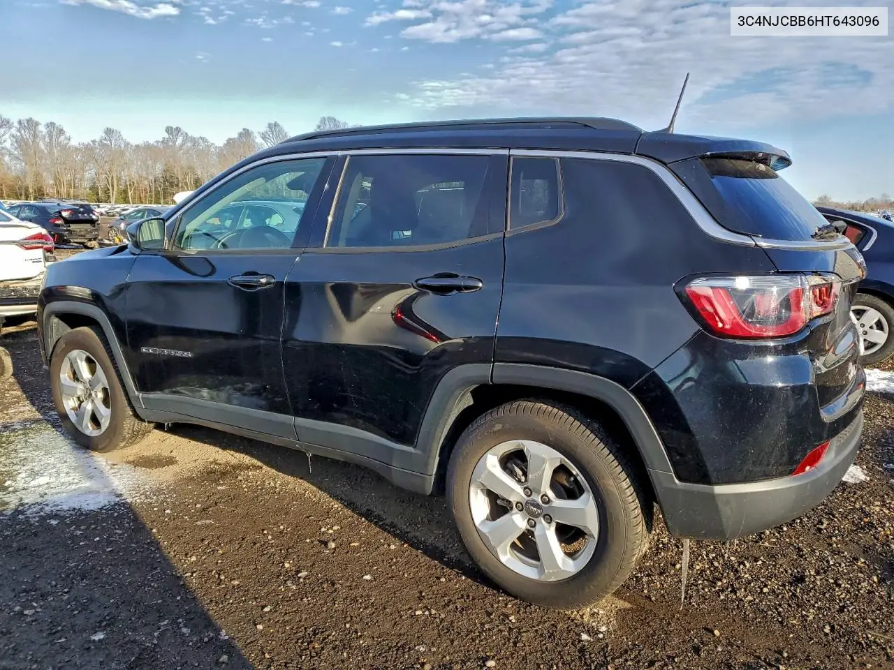 3C4NJCBB6HT643096 2017 Jeep Compass Latitude