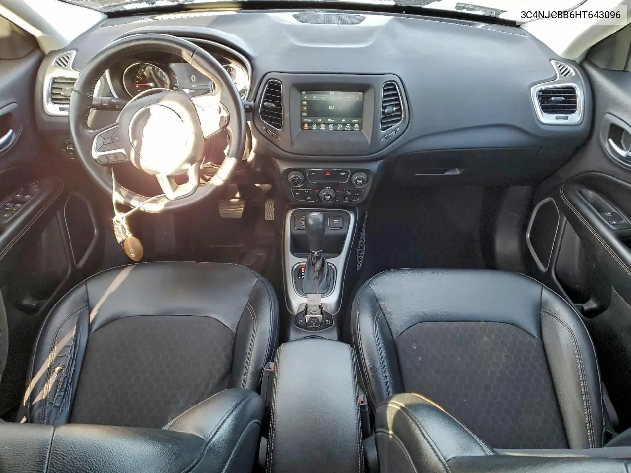 3C4NJCBB6HT643096 2017 Jeep Compass Latitude
