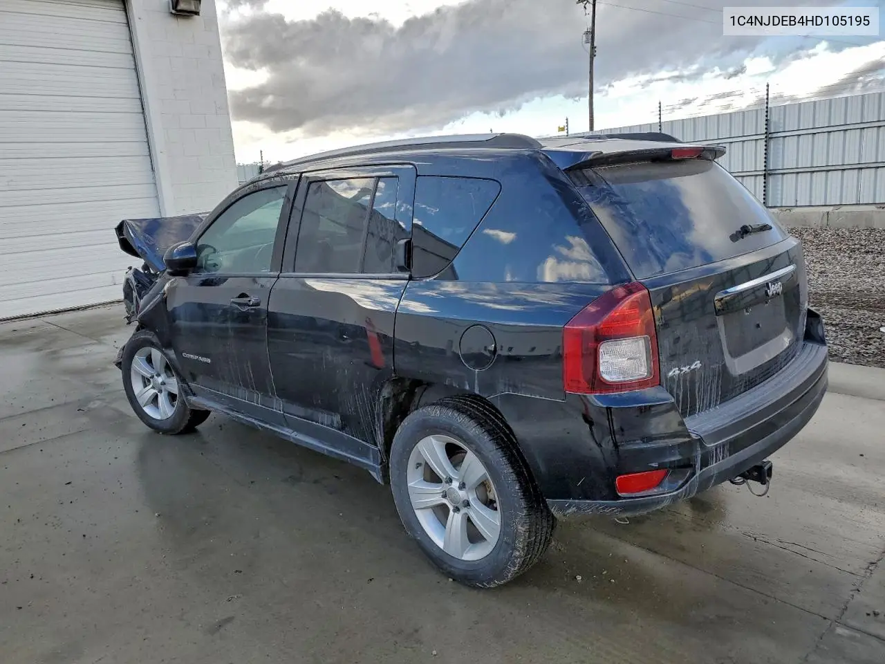1C4NJDEB4HD105195 2017 Jeep Compass Latitude