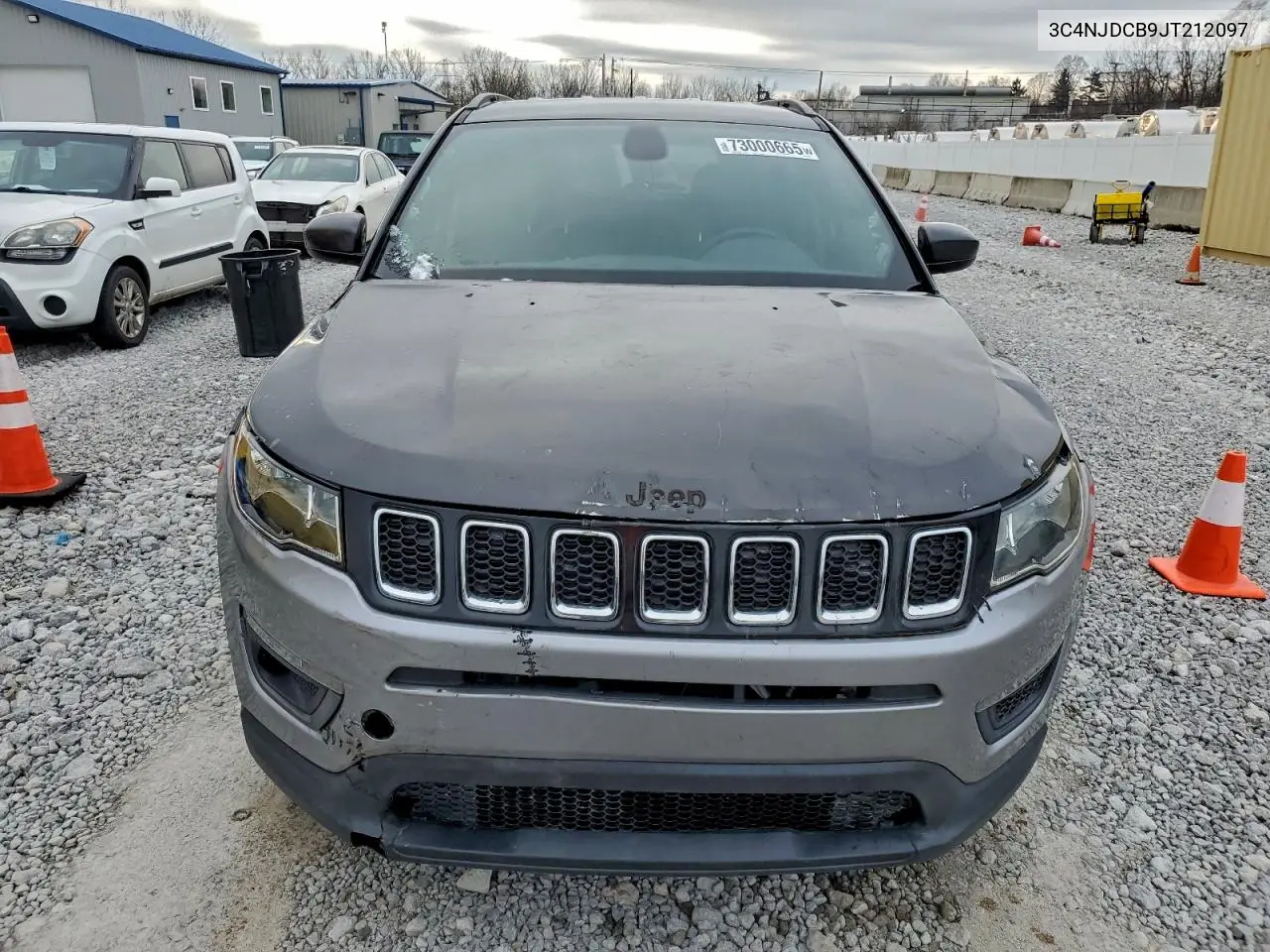 3C4NJDCB9JT212097 2018 Jeep Compass Limited