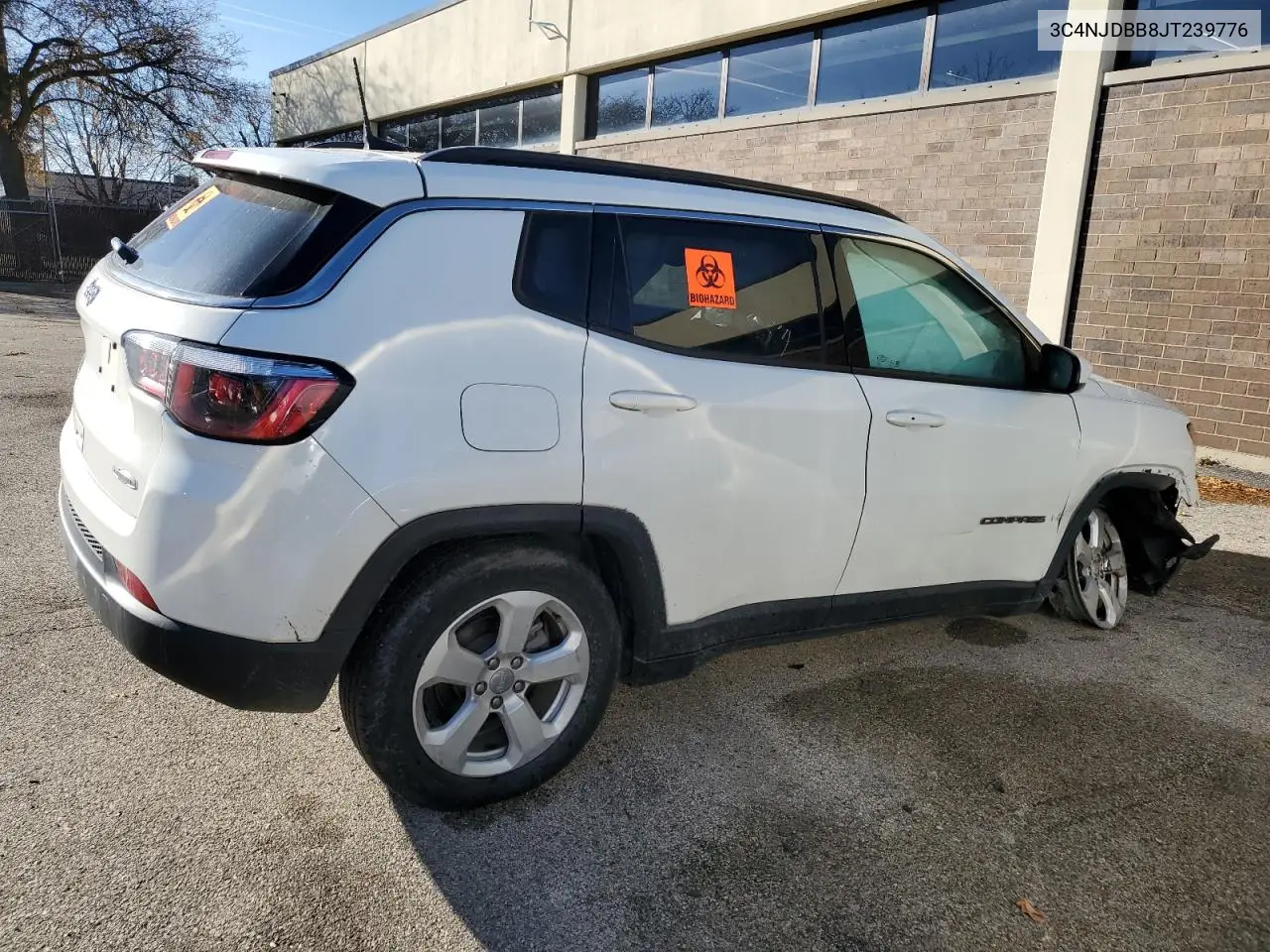 3C4NJDBB8JT239776 2018 Jeep Compass Latitude