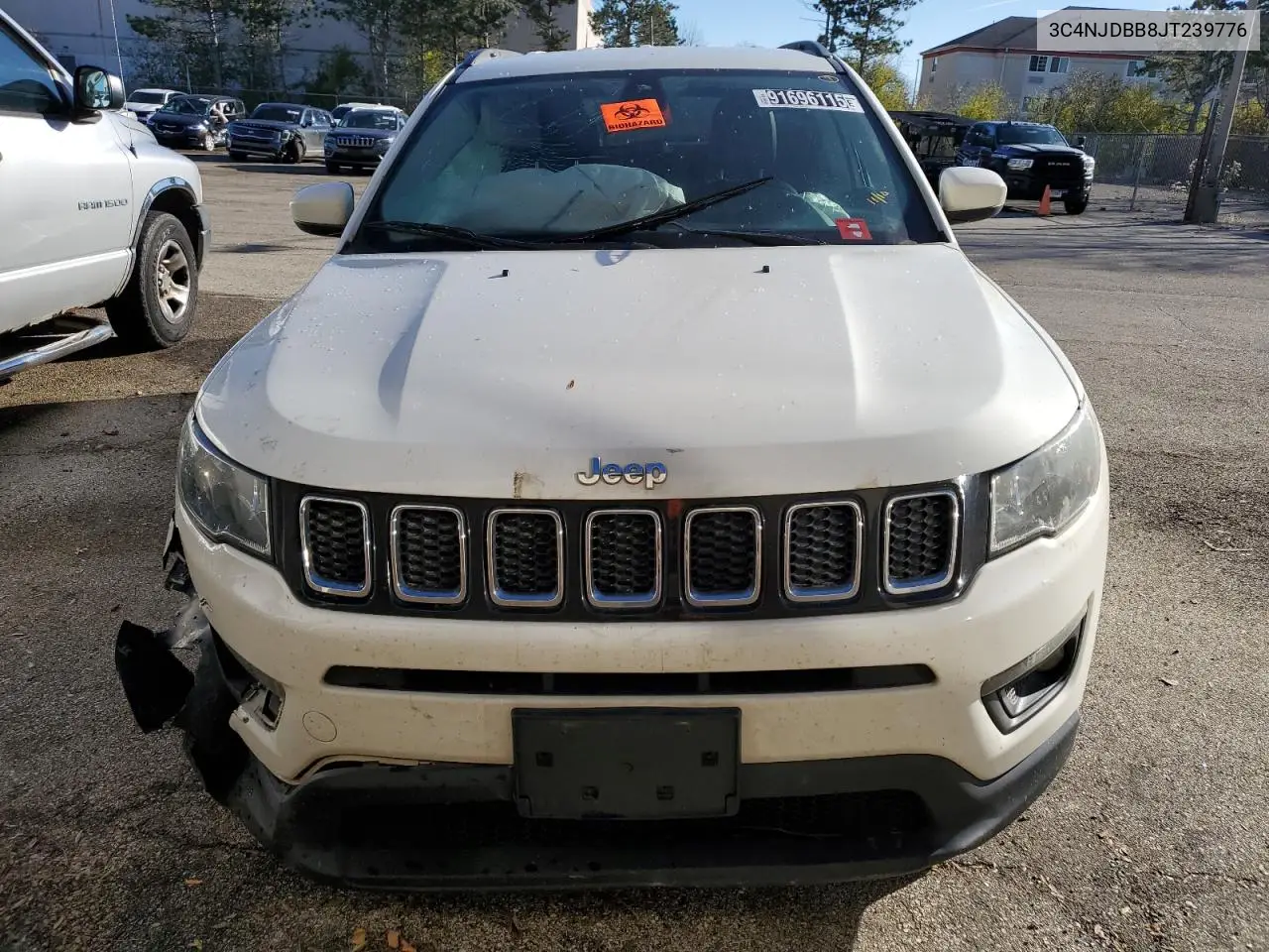 3C4NJDBB8JT239776 2018 Jeep Compass Latitude