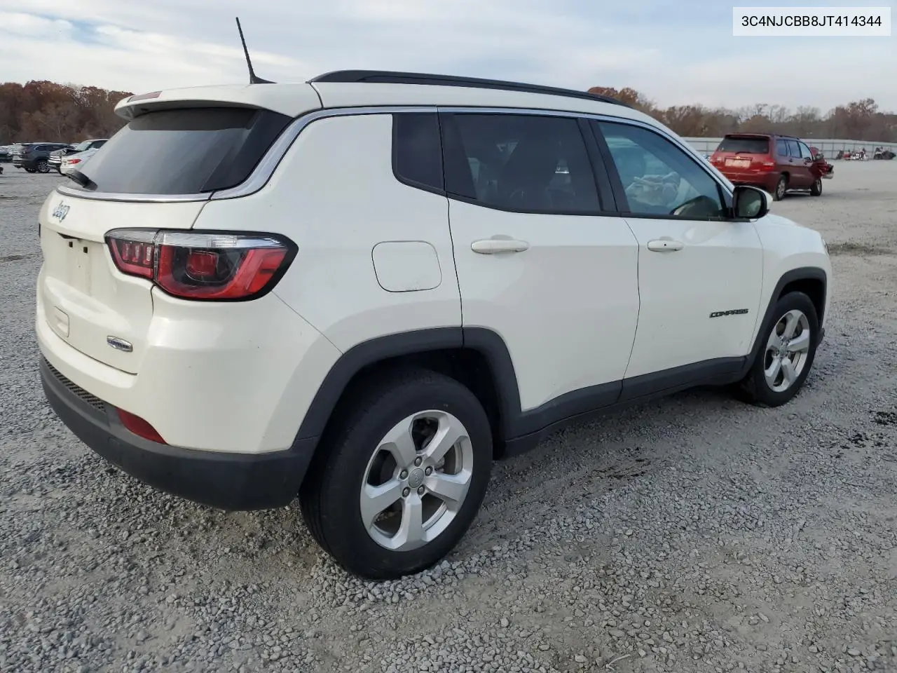 3C4NJCBB8JT414344 2018 Jeep Compass Latitude