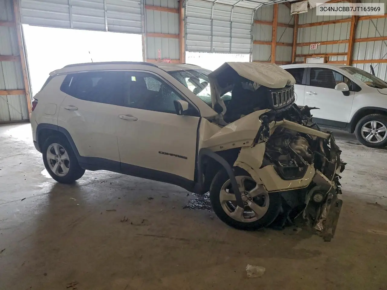 3C4NJCBB7JT165969 2018 Jeep Compass Latitude