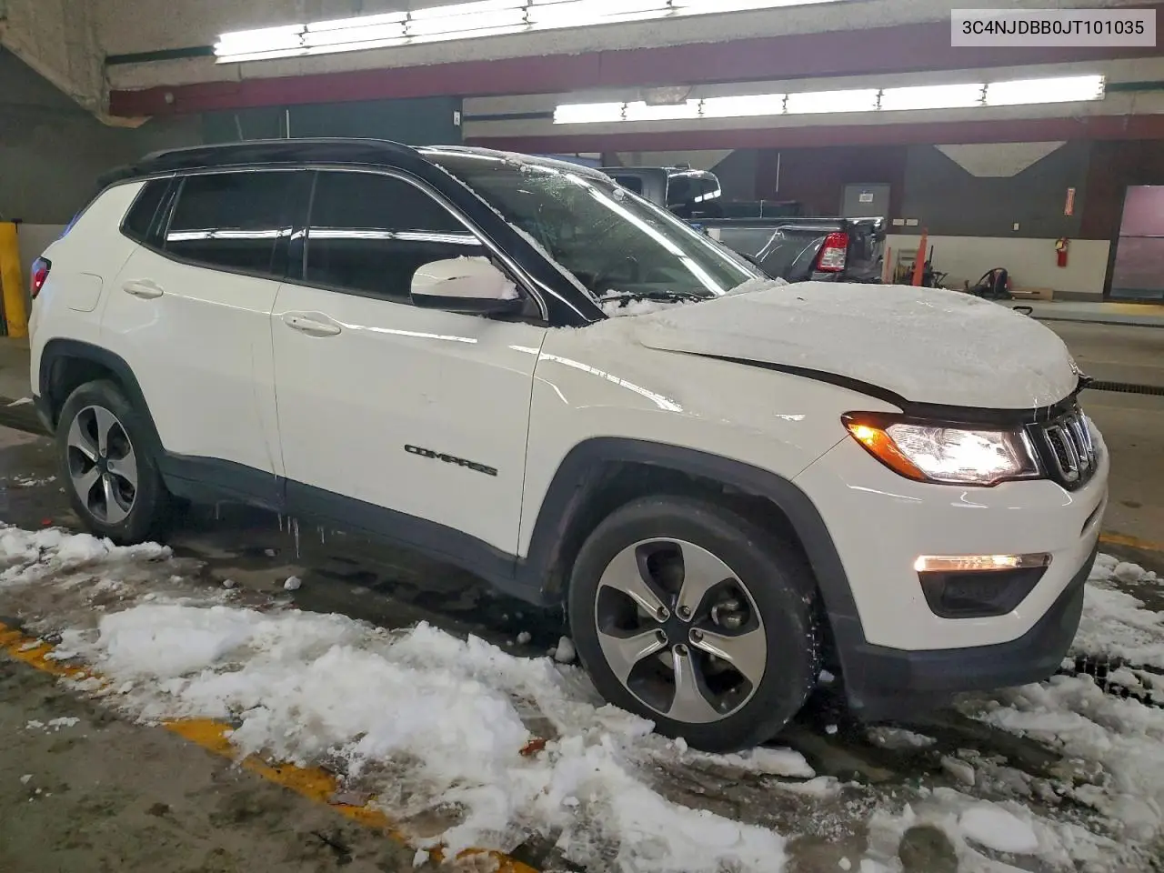 3C4NJDBB0JT101035 2018 Jeep Compass Latitude