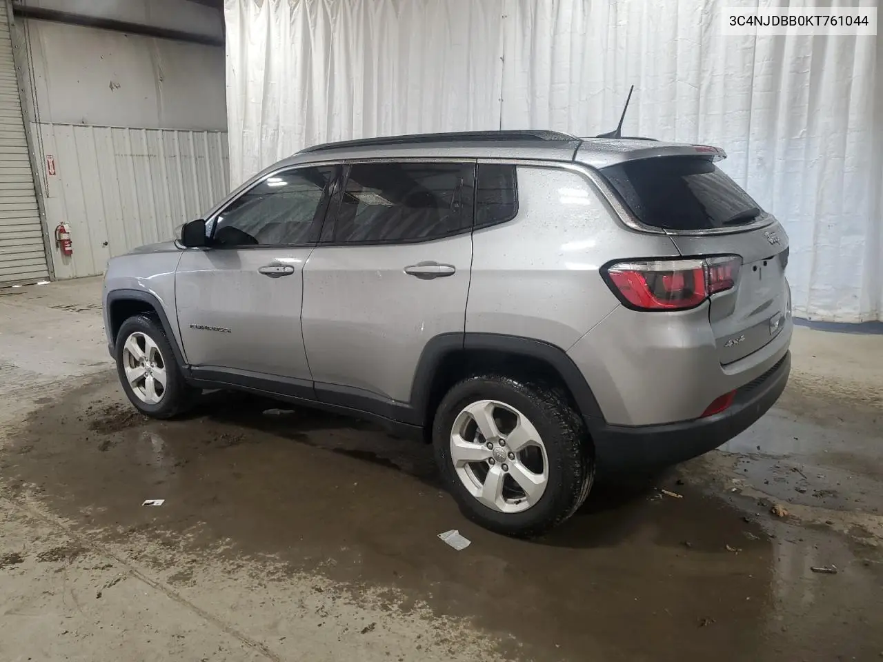 3C4NJDBB0KT761044 2019 Jeep Compass Latitude
