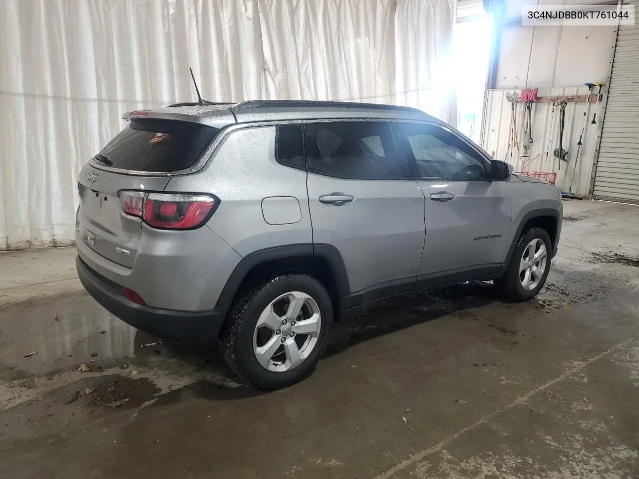 3C4NJDBB0KT761044 2019 Jeep Compass Latitude