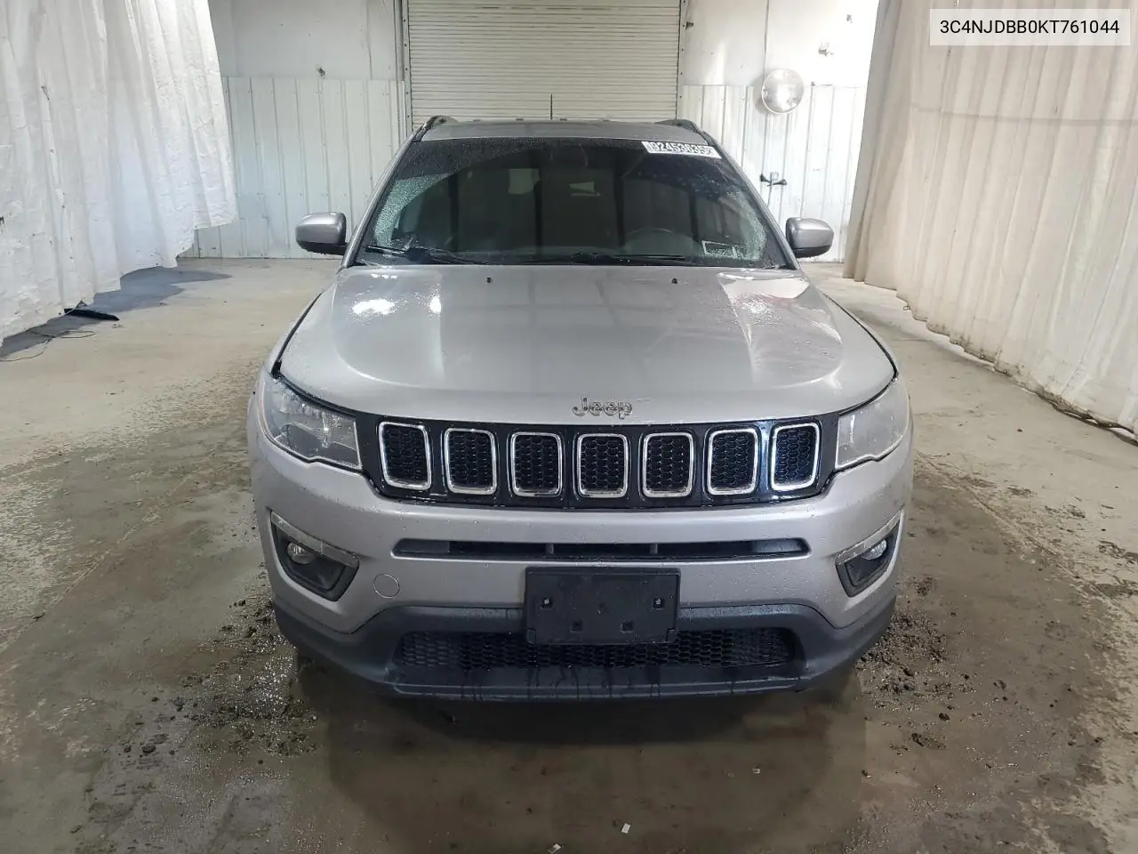 3C4NJDBB0KT761044 2019 Jeep Compass Latitude