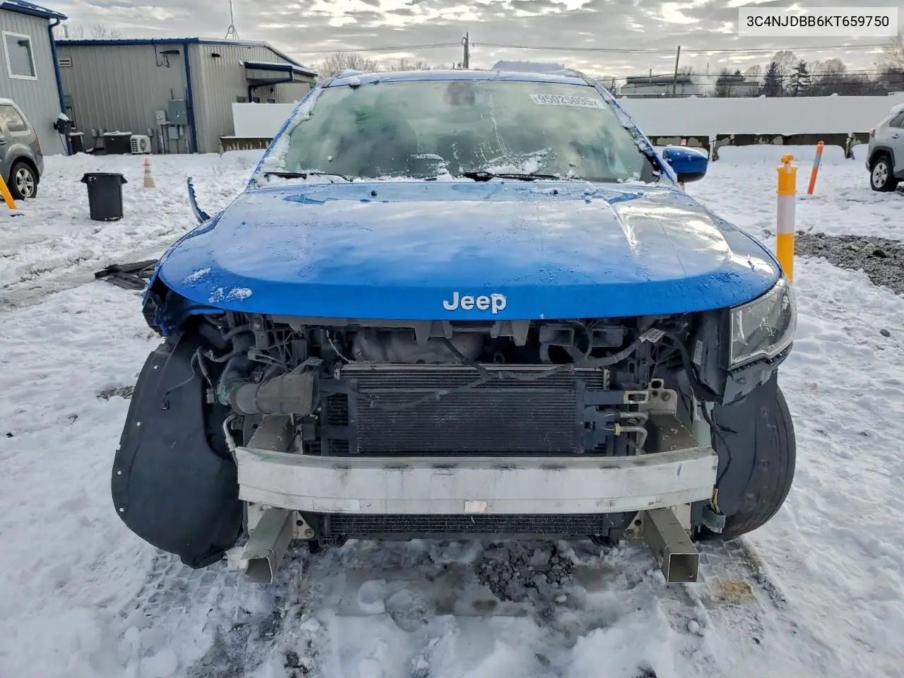 3C4NJDBB6KT659750 2019 Jeep Compass Latitude