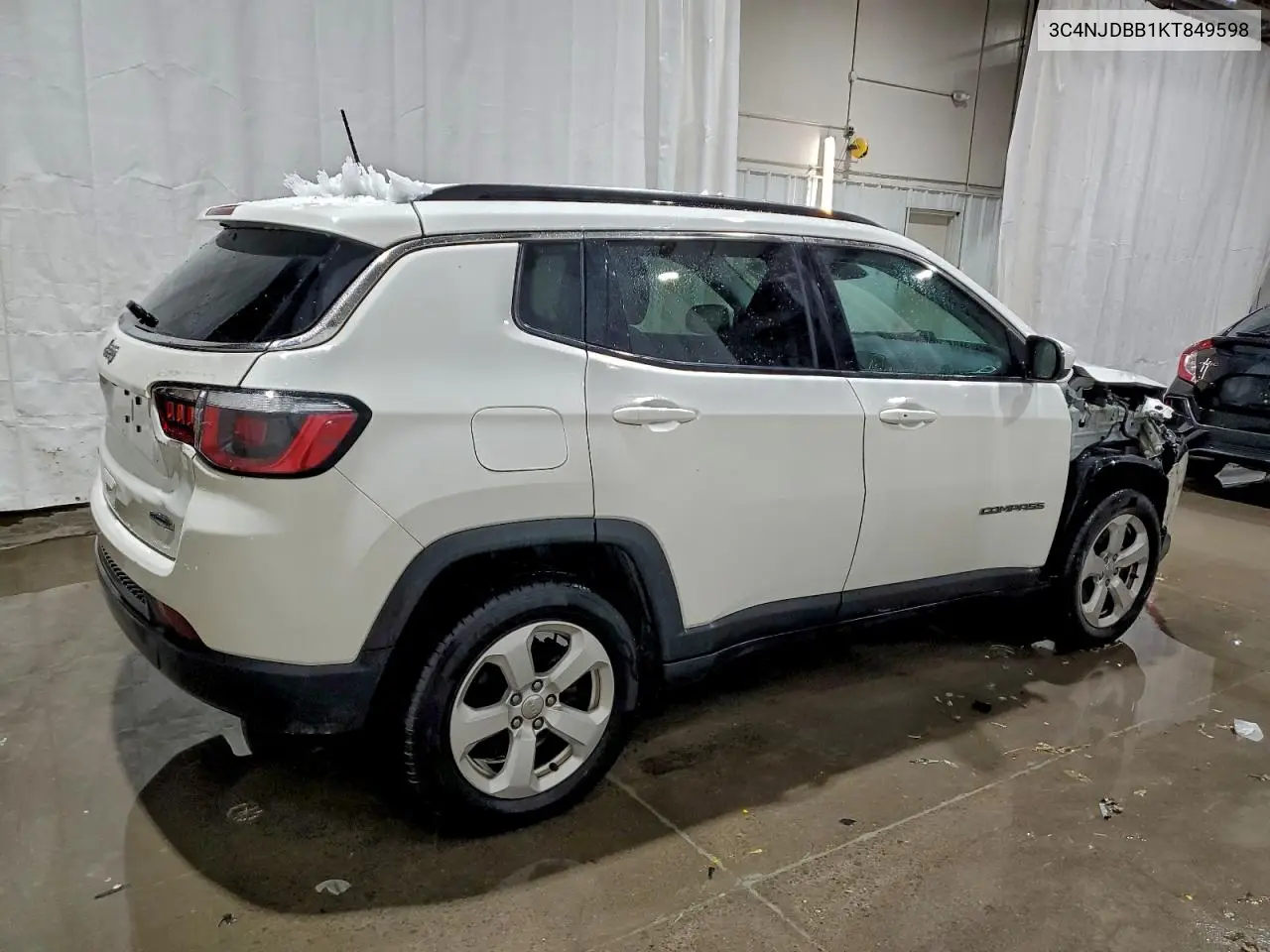 3C4NJDBB1KT849598 2019 Jeep Compass Latitude