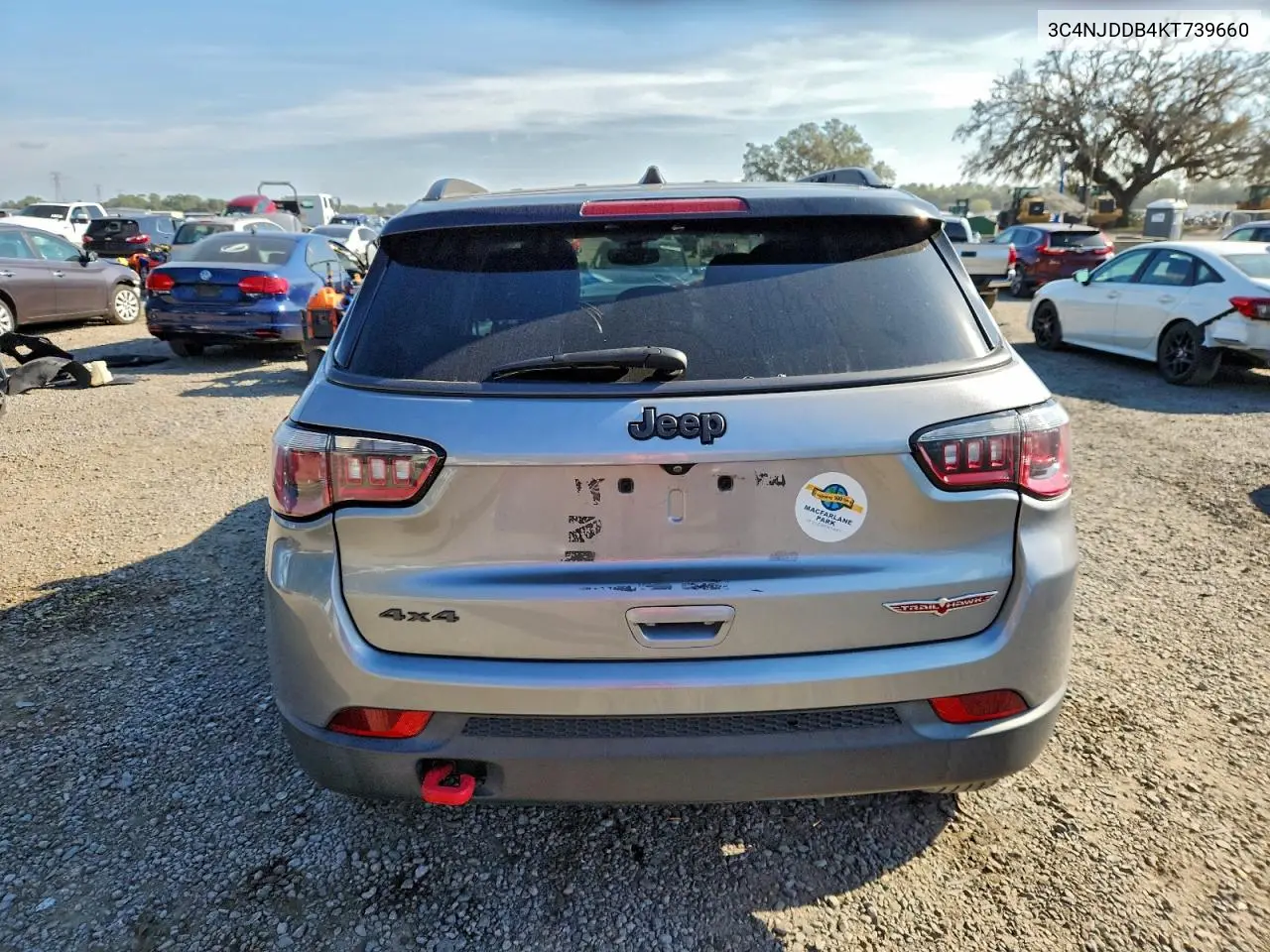 3C4NJDDB4KT739660 2019 Jeep Compass Trailhawk