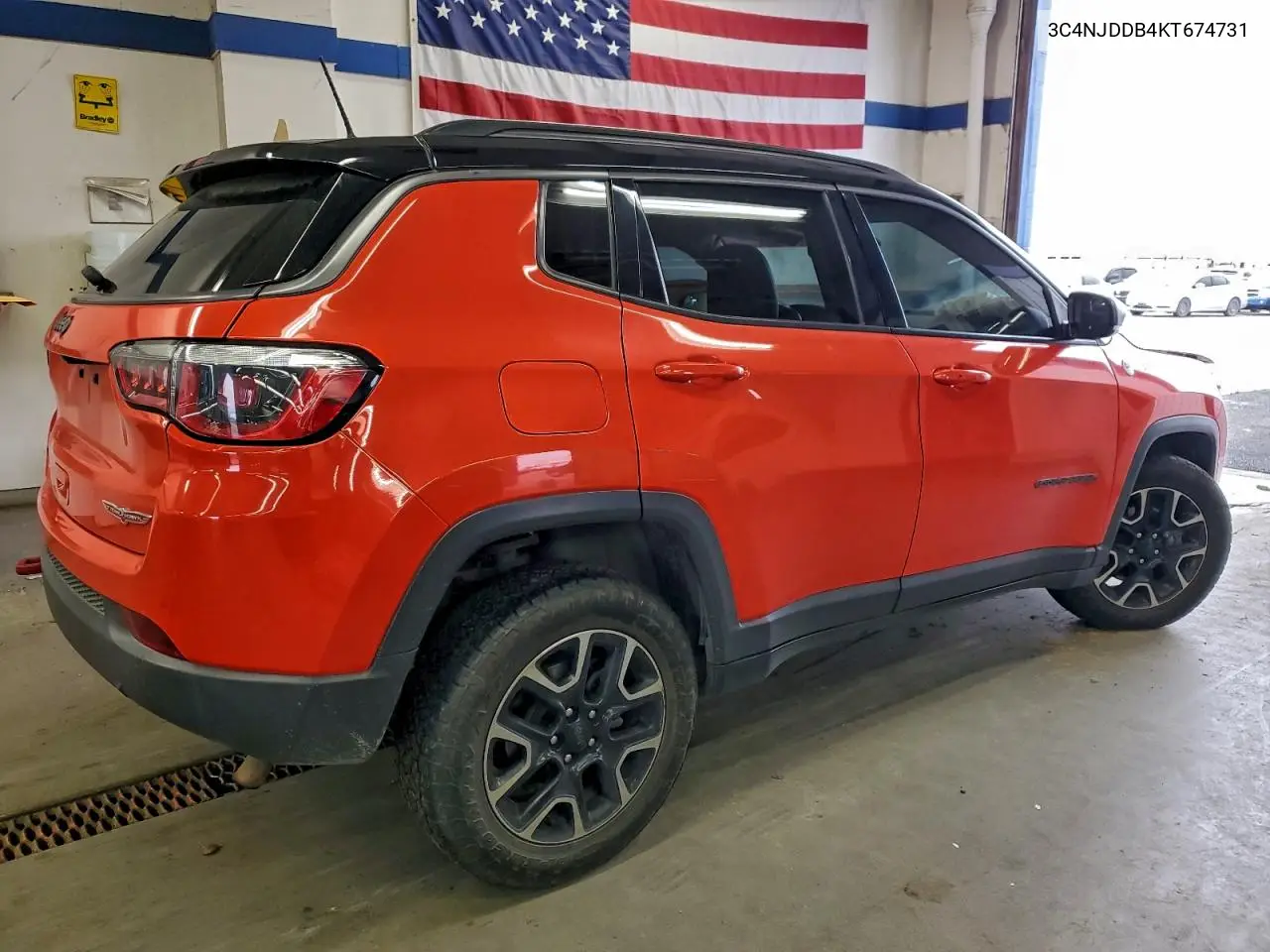 3C4NJDDB4KT674731 2019 Jeep Compass Trailhawk