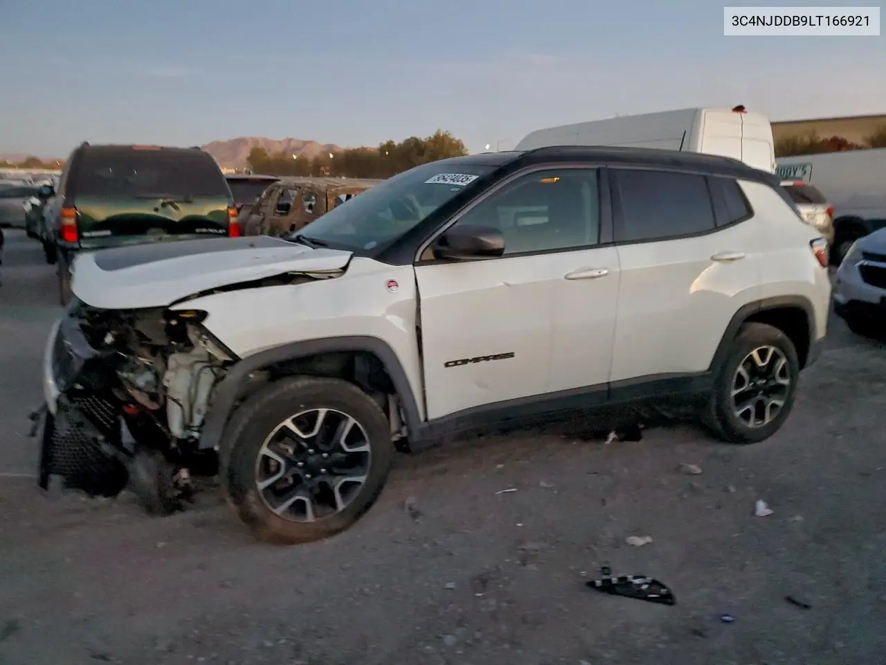 3C4NJDDB9LT166921 2020 Jeep Compass Trailhawk