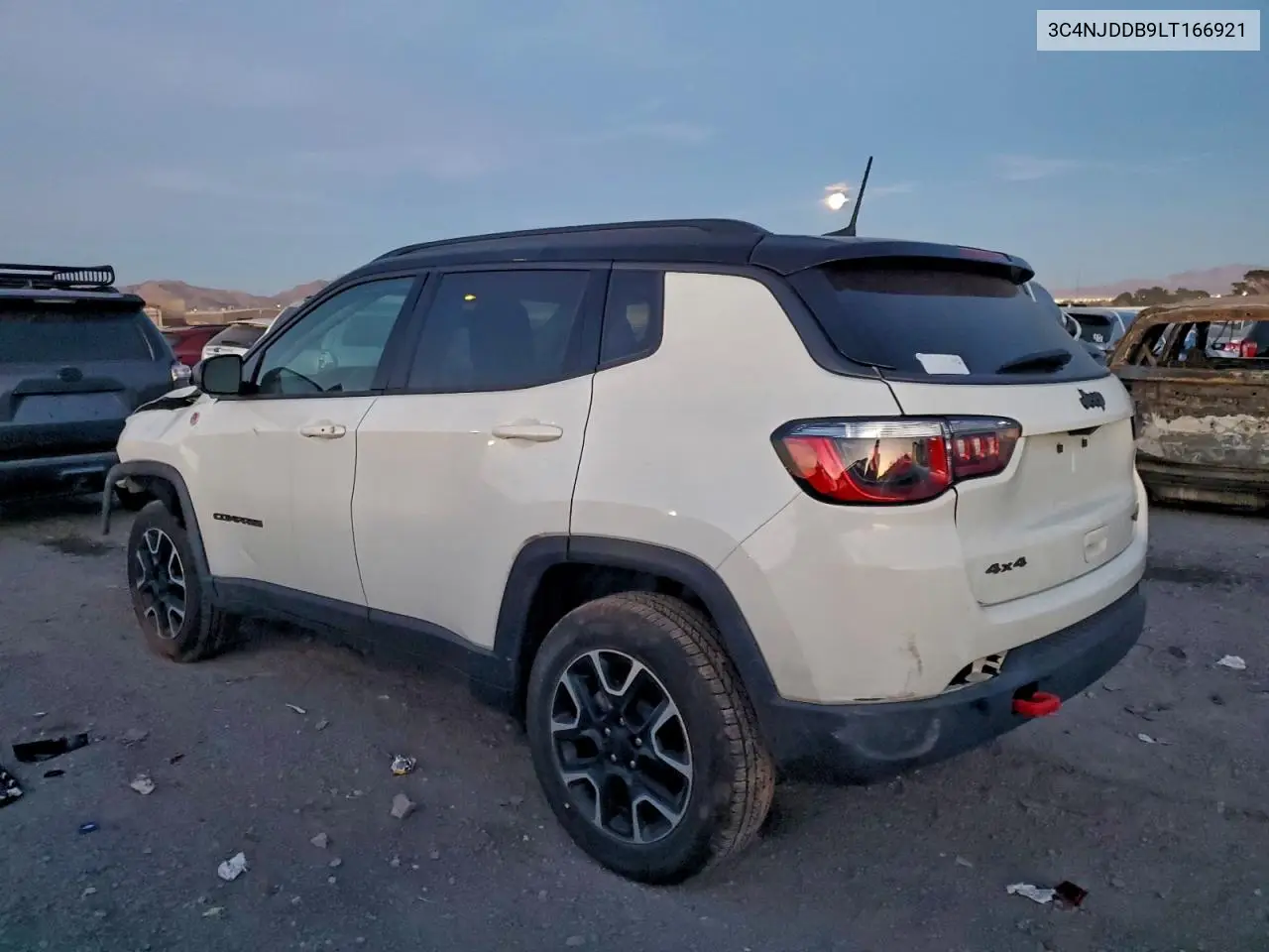3C4NJDDB9LT166921 2020 Jeep Compass Trailhawk