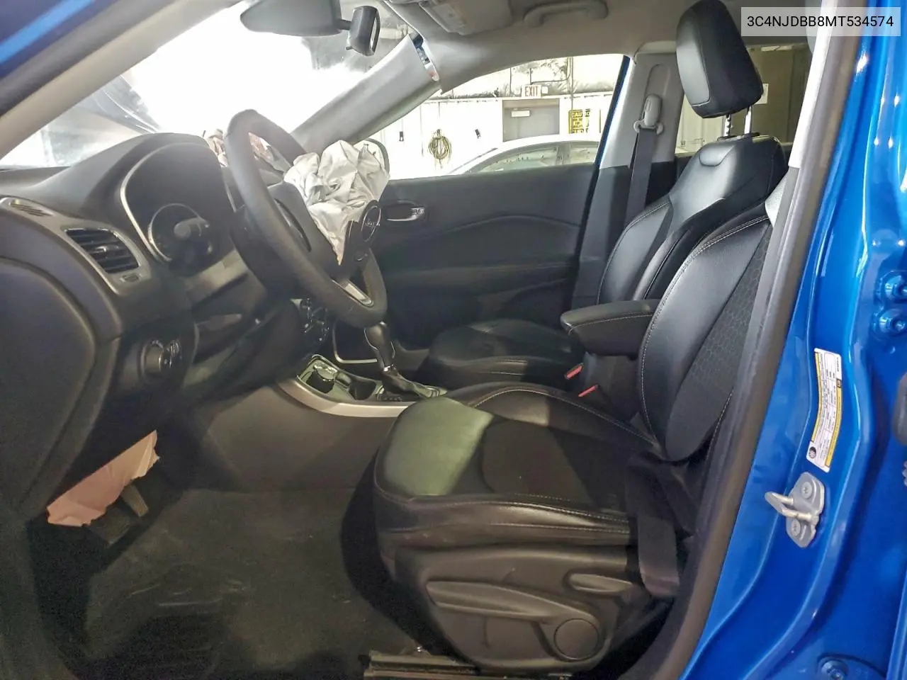 3C4NJDBB8MT534574 2021 Jeep Compass Latitude