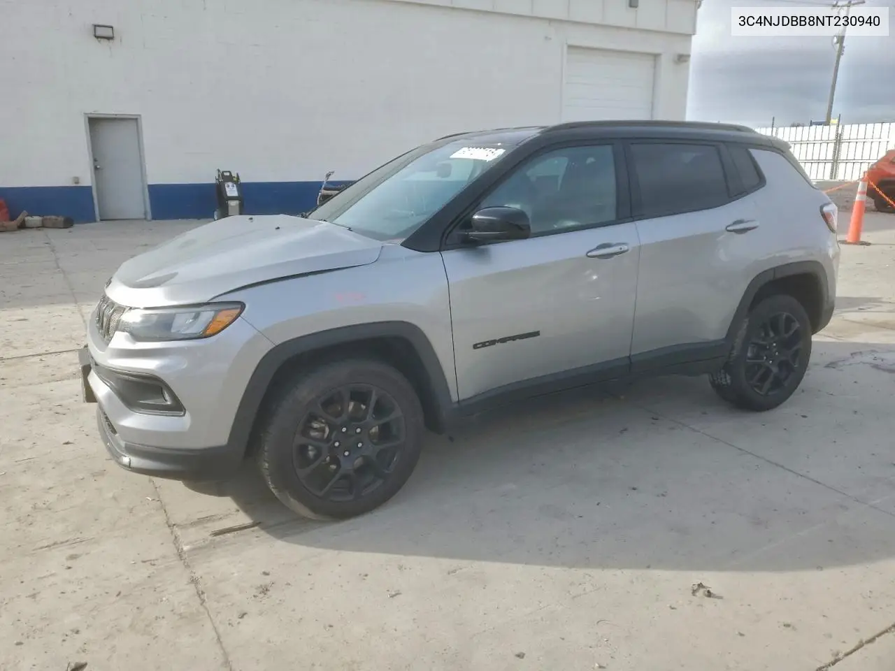 3C4NJDBB8NT230940 2022 Jeep Compass Latitude